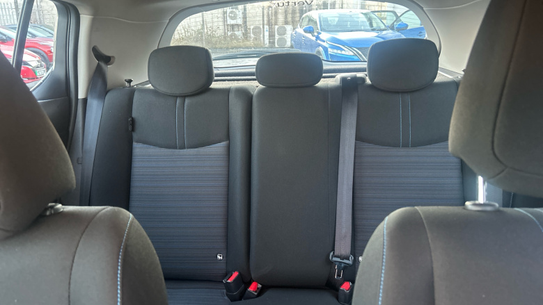 Nissan LEAF 110kW Acenta 39kWh 5dr Auto Electric Hatchback